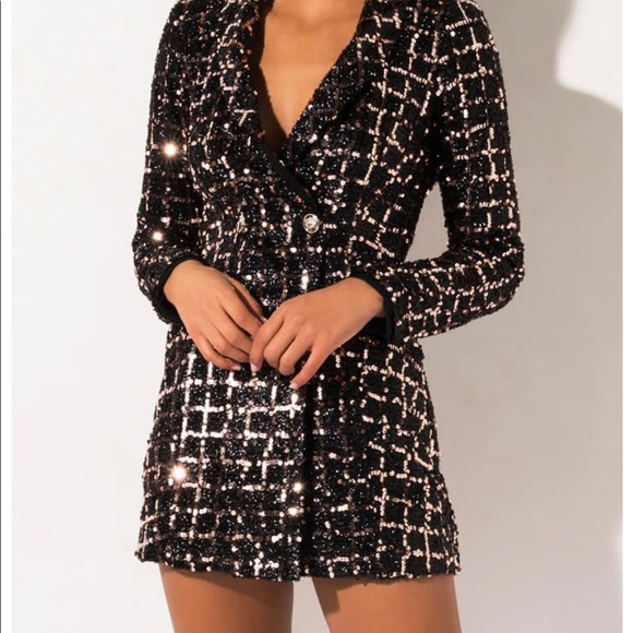 Black and Gold sparkly blazer dress - Picture 6 of 7